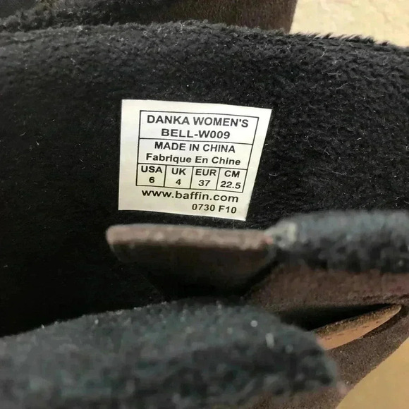 Baffin Danka Women’s Bell-W009 Boots Size 6 Chocolate Color $199 Buckle - Picture 6 of 16